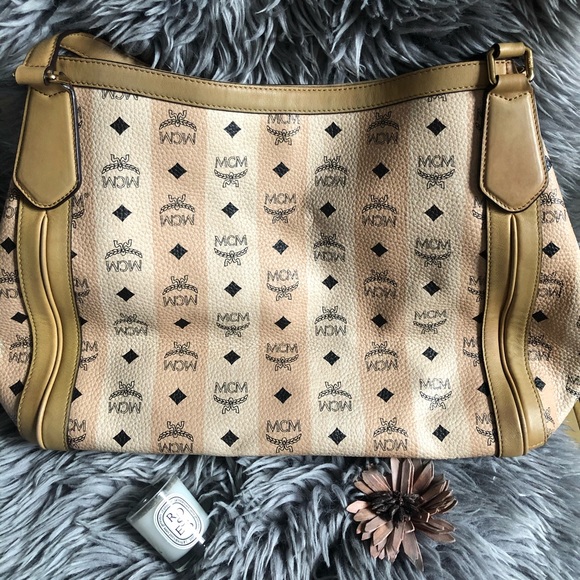 MCM 2 ways tote bag - Picture 2 of 8